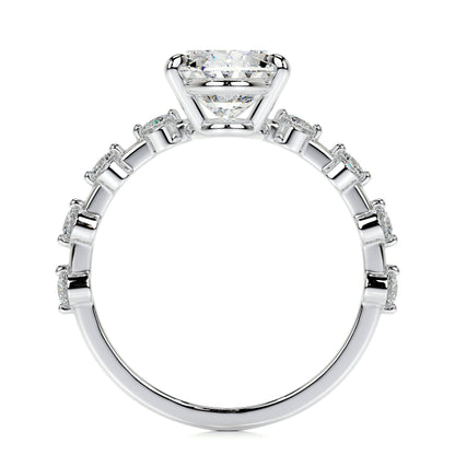 3.0 CT Oval Solitaire CVD  E/VS1 Diamond Engagement Ring